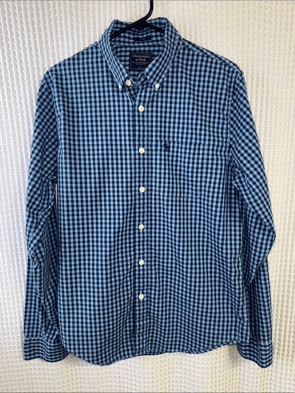 Abercrombie & Fitch Men’s Navy and Blue Gingham Button-Down Long sleeve Shirt L